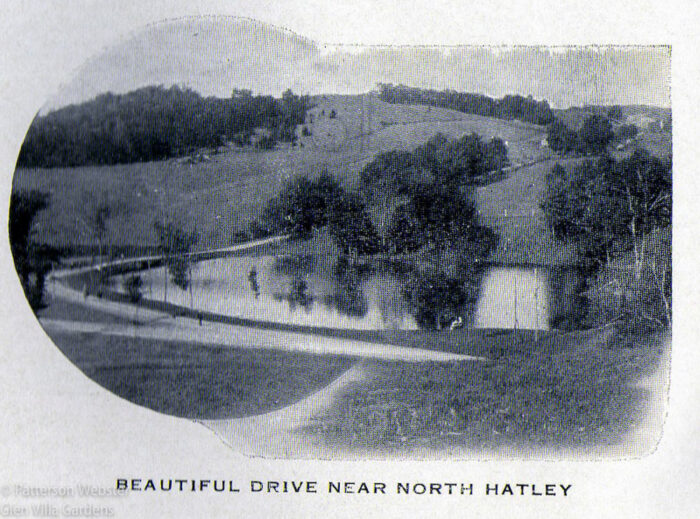 The road separates two parts of the so-called trout pond. The pond was the first obstacle of a 9-hole golf course that was part of Glen Villa Inn.