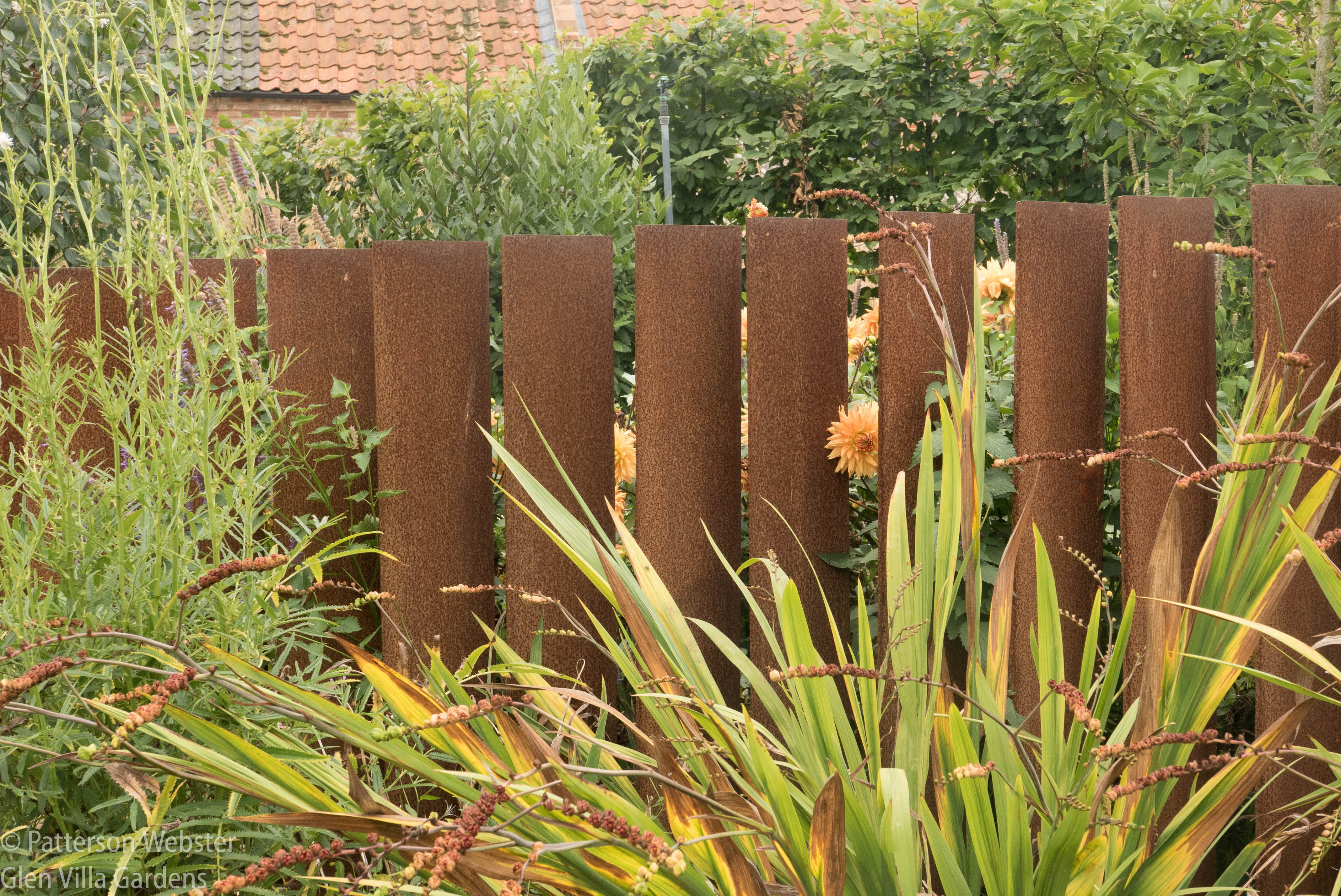 I love the combination of materials and colours in this Corten steel fence at Pensthorpe Nature Reserve. 